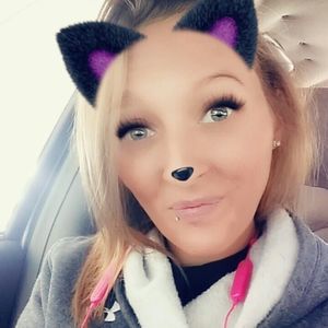 Meet your Posher, Brittney